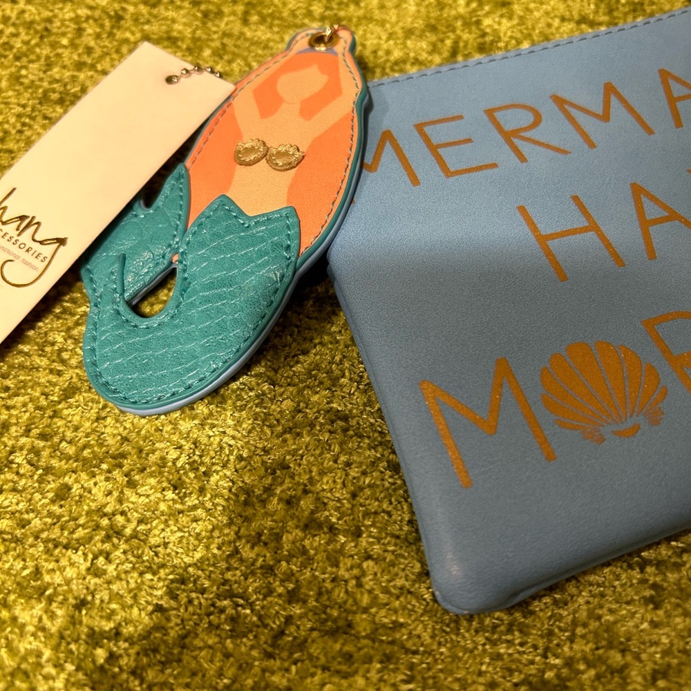 Hang Accessories Mermaids Have More Fun Wristlet New - Picture 2 of 7